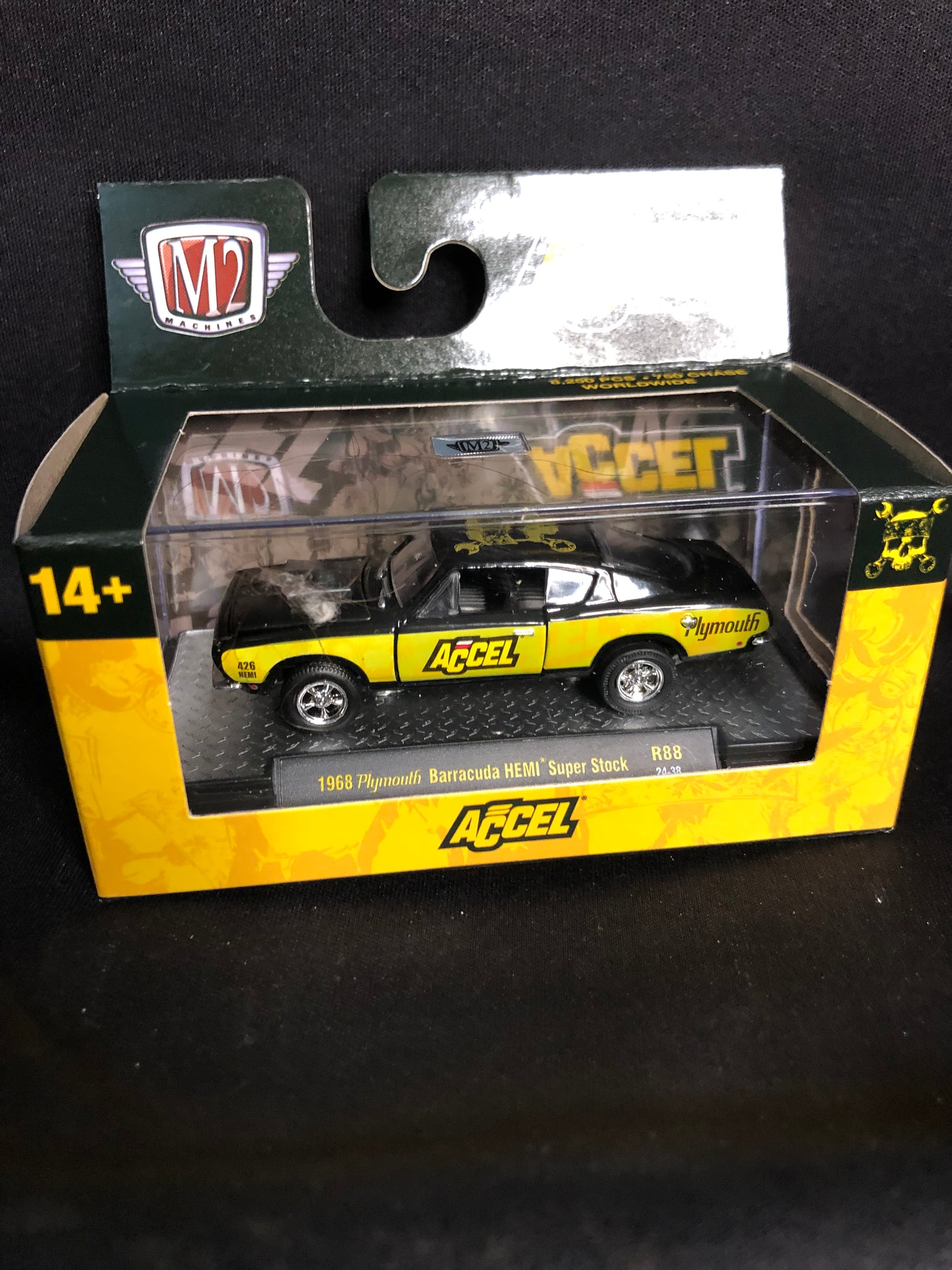 M2 machines 68 Plymouth barracuda Hemi super stock R-88 accel 1/64 – El  Cuate toy collector