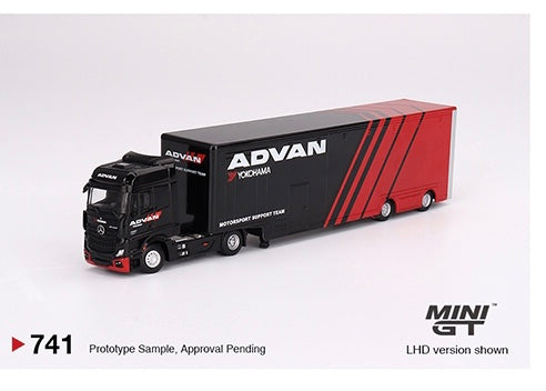 Mini GT 1:64 Mercedes-Benz Actros w/ Racing Transporter “ADVAN”