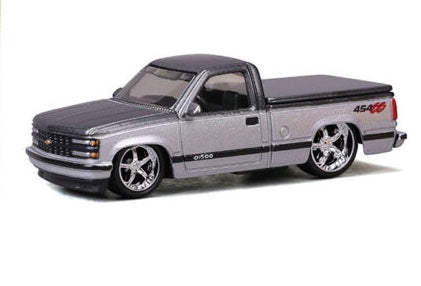 Maisto 1:64 1992 Chevrolet 454 SS Custom – Two Tone Silver Grey – Design Lowriders – MiJo Exclusives Limited Edition 3,600 Pieces