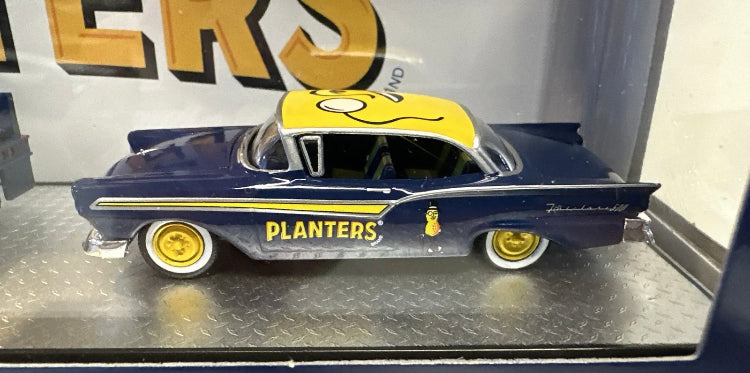 M2 machines Auto Hauler Series 71 Planters Peanuts 1970 Ford COE & 1957 Ford Fairlane R71