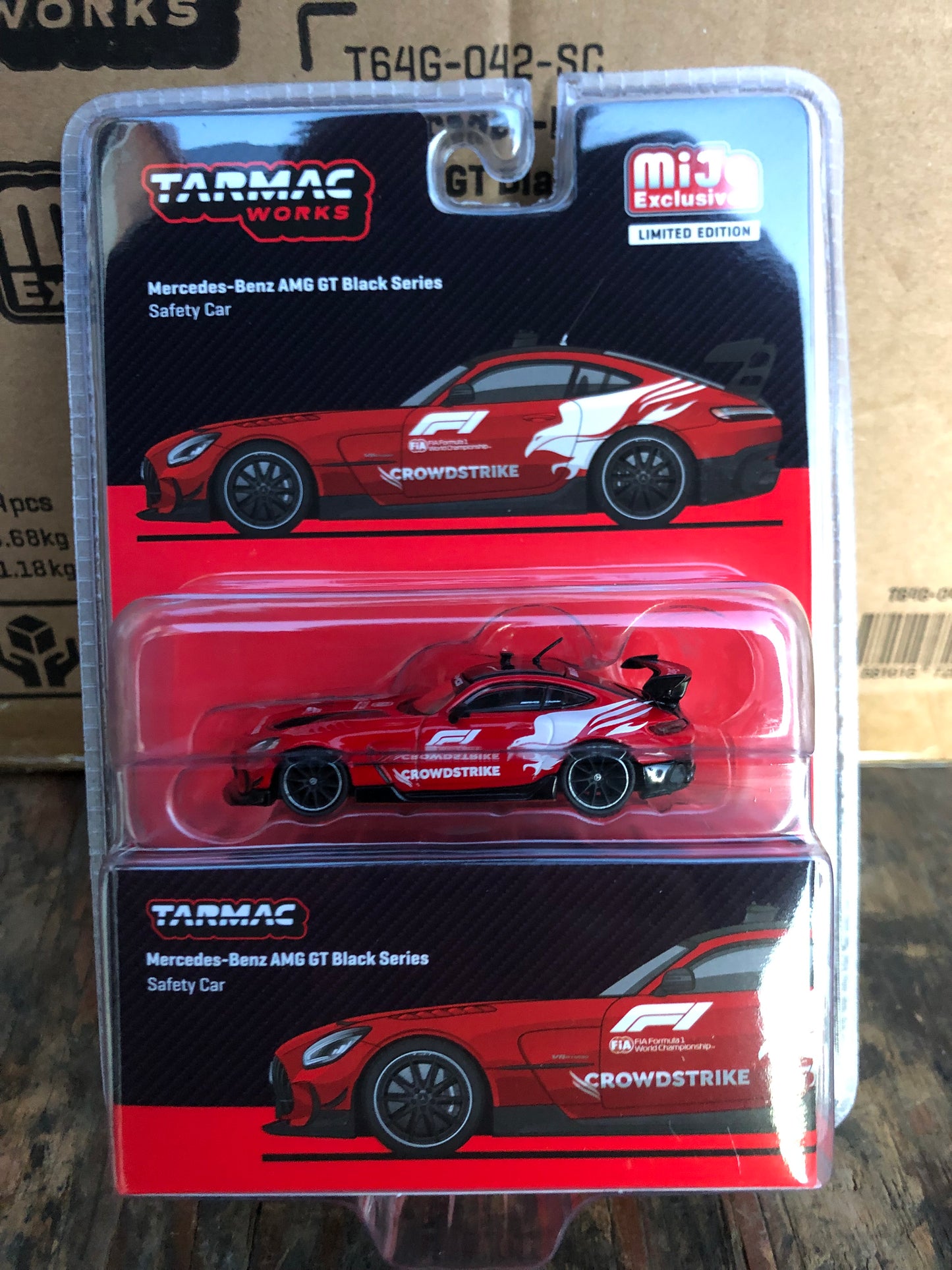 Tarmac Works 1:64 Mercedes-Benz AMG GT Black Series Safety Car- Red- Global64 –